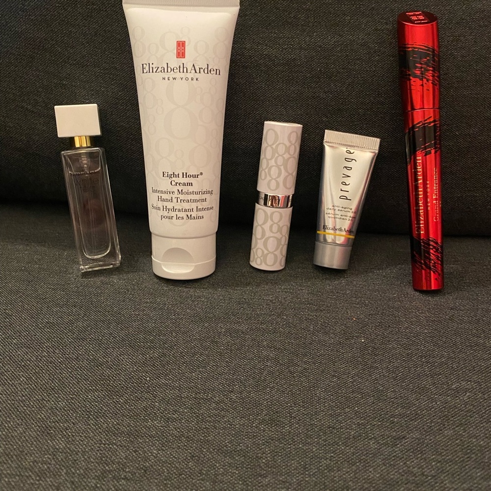 Elizabeth Arden Makeup 5pc gift set